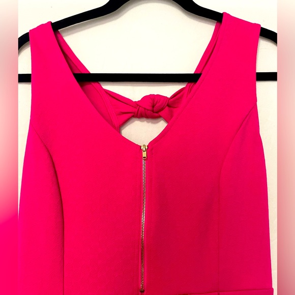 Pink party dress with adorable bow detail - Picture 3 of 5